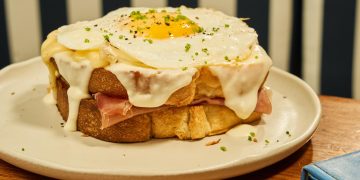 Berries Brunch & Bistrô - Croque Madame Prime - Foto: Pedro Gelio