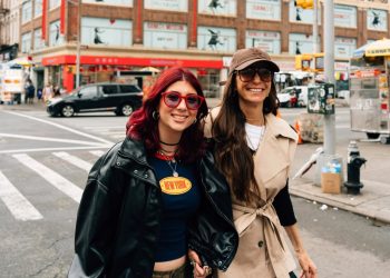 Mônica Martelli protagoniza campanha "Viagens que Conectam Gerações"