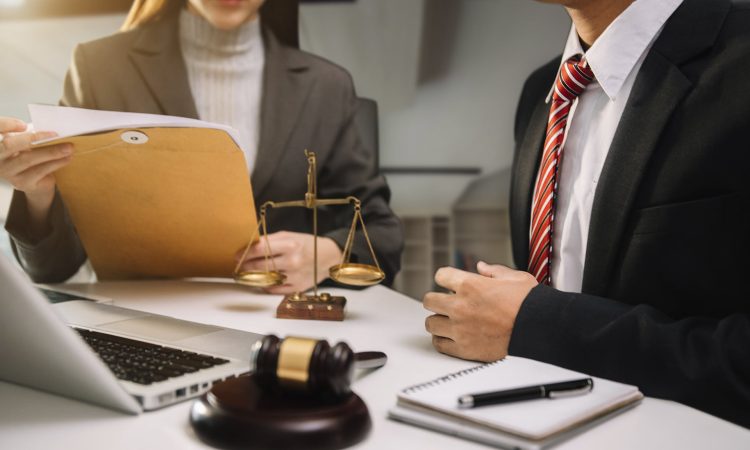 Disputas judiciais