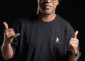 Ronaldinho Gaúcho lança marca de moda em parceria com a Momentus Fashion Company