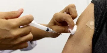 vacinação lucros