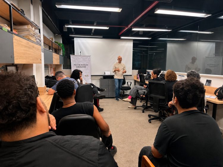 Instituto dos Sonhos abre inscrições para novo ciclo de oficinas gratuitas do projeto Polo de Inovação Gonçalense, realizadas no Hub IS, para profissionais da Economia Criativa
