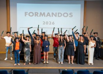 Formatura do Projeto de Escolarização no BarraShopping