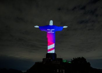 “Bem-vindo a ir mais alto”: LATAM leva sua nova assinatura global de marca ao Cristo Redentor