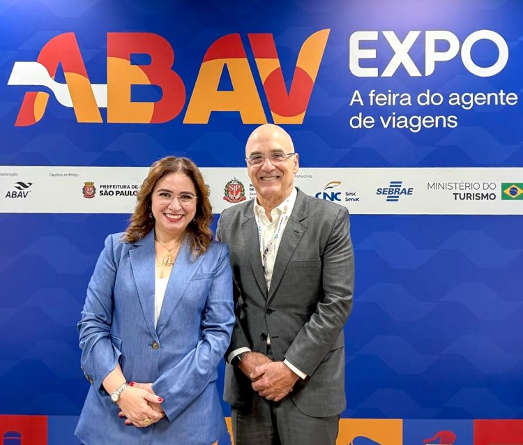 Ana Carolina Medeiros e Antonio Florencio de Queiroz Junior
