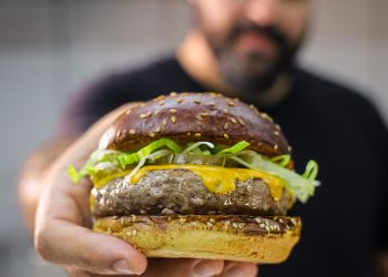 Ex Touro - Sócio e Chef Yasser Regis