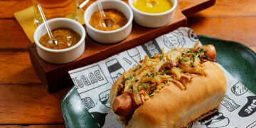 Bar Brasil - Sanduíche Frankfurter Dog - Foto: Tiago Debonis