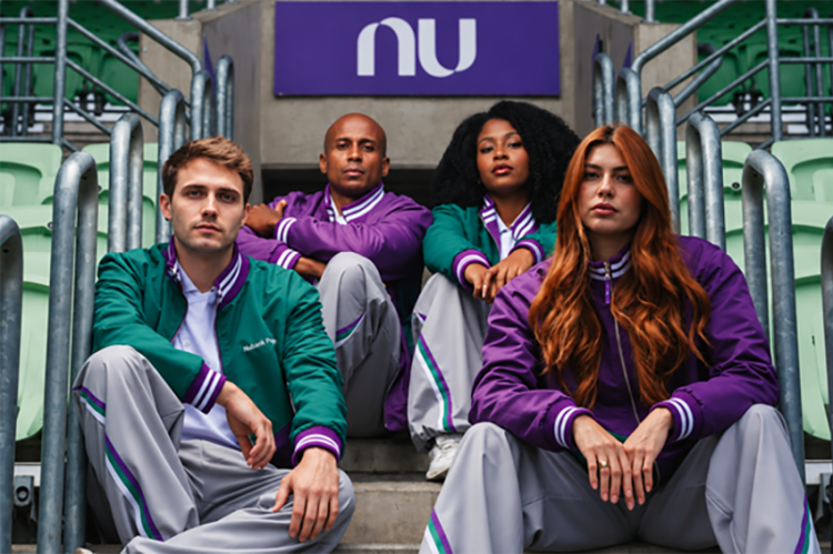 Nubank Parque leva moda às Áreas Premium com uniformes assinados pela estilista Thaysa Jafet