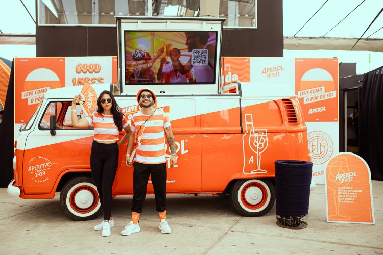 Aperol patrocina Rock the Mountain e leva drinks ao backstage e às pistas do festival